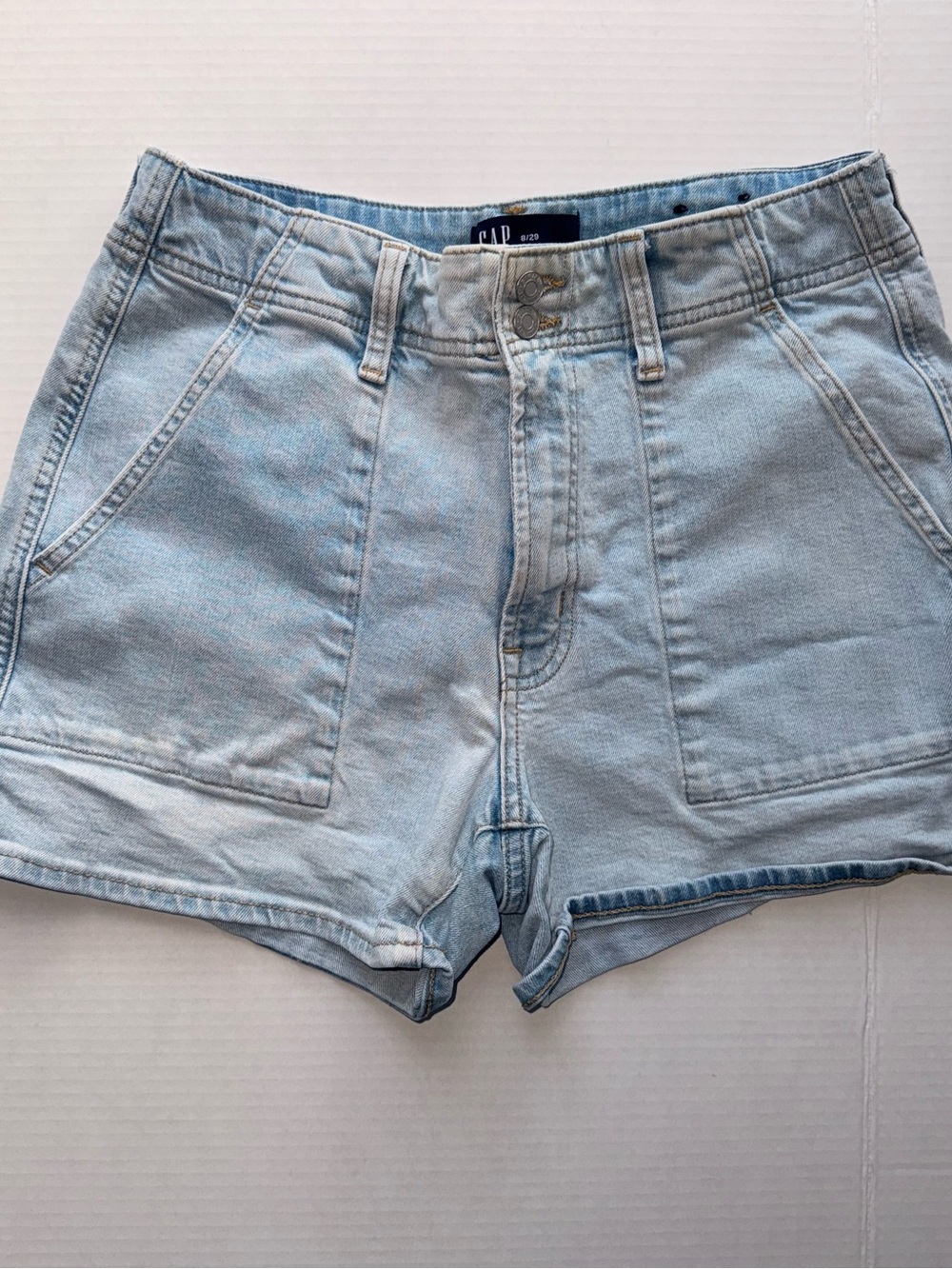 Gap High Rise Light Wash Denim Shorts Size 8/29